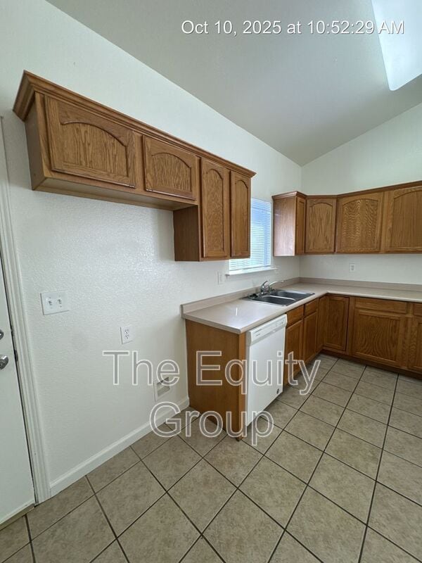 Foto del edificio - 2924 S Sallee Ct