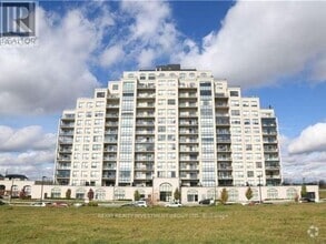 Building Photo - 240-240 Villagewalk Blvd
