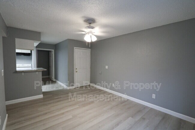 Foto del edificio - 1810 E 143rd Ave