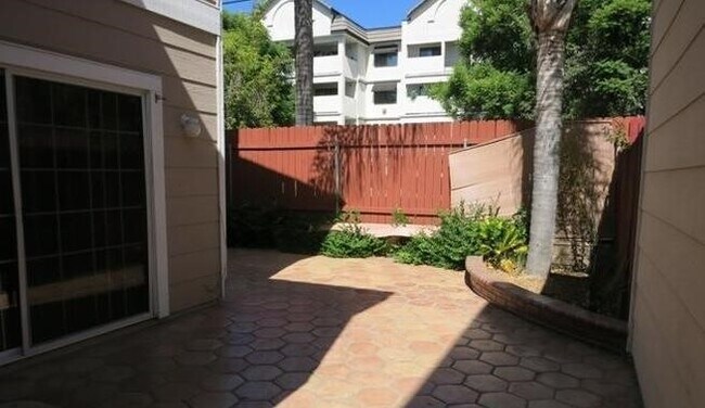 Foto del edificio - 17726 Kinzie St