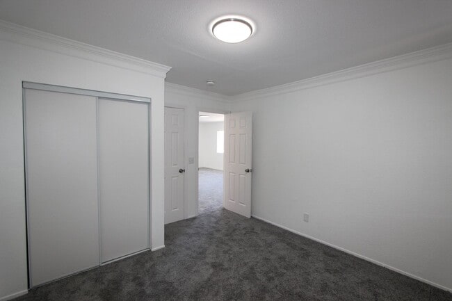 Building Photo - 4095 Thorn St