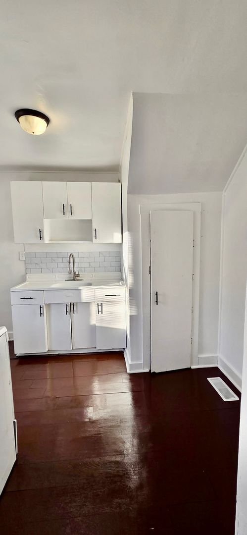 Foto del edificio - 1404-1406 Berry Street