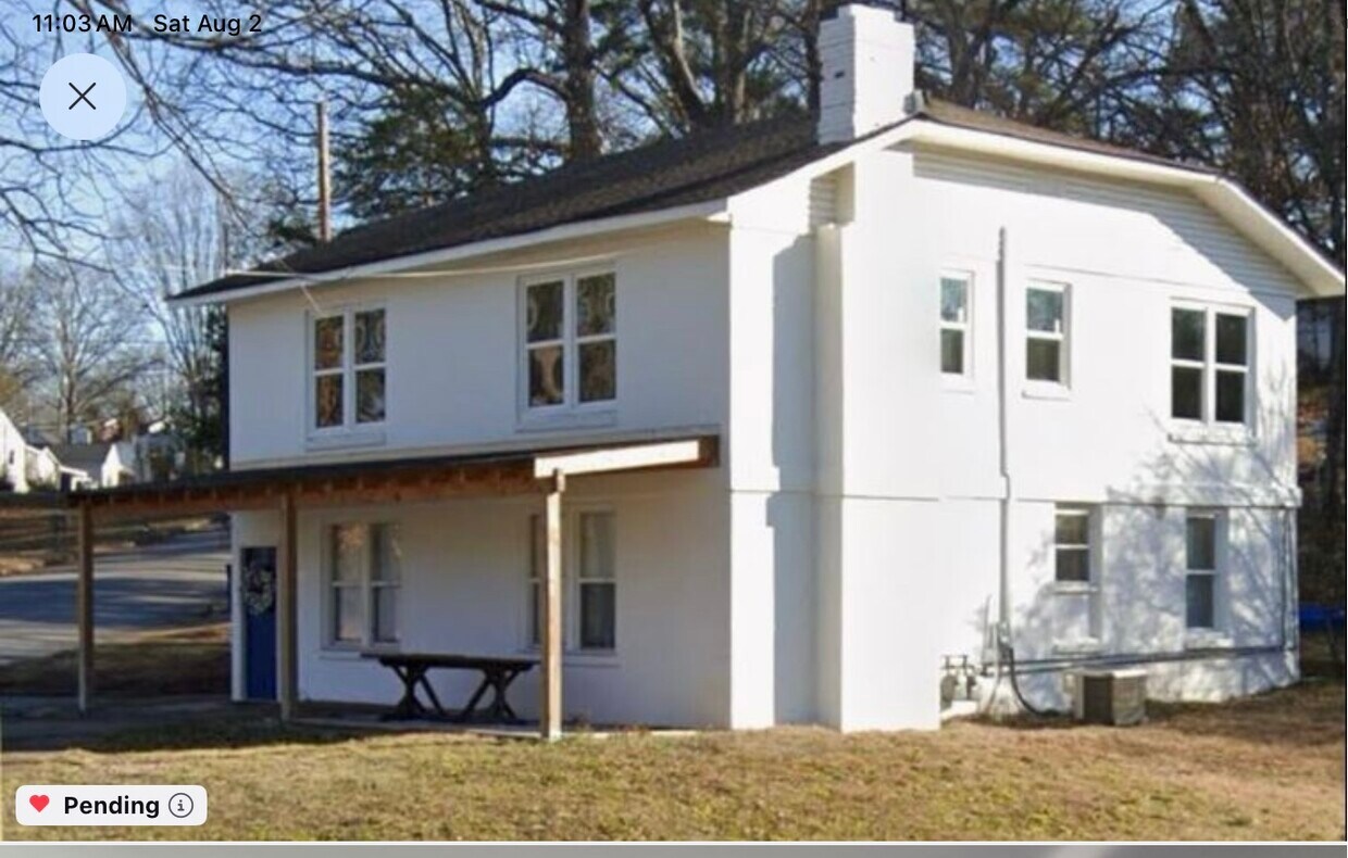 530 N Royal is the top floor - 530 N Royal Ave
