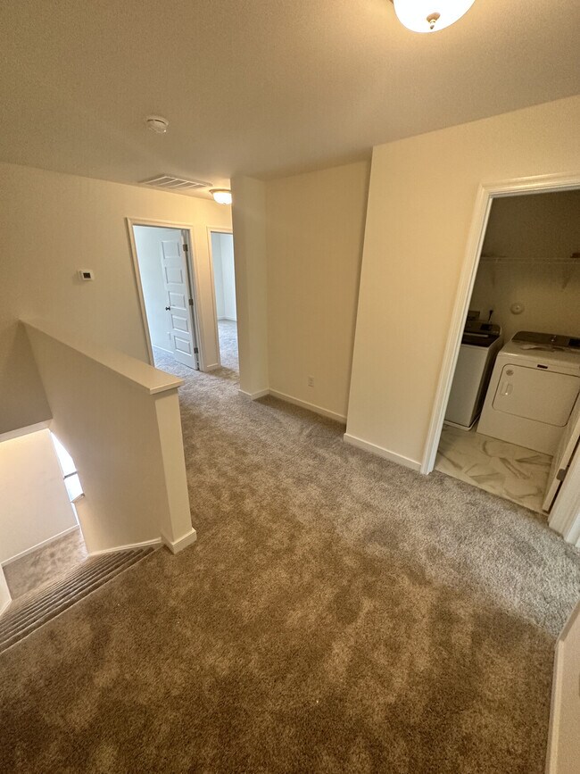 Building Photo - 18528 Palisades Ridge Moseley, VA 23120