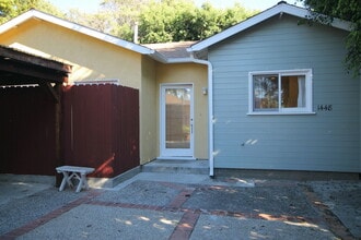 Building Photo - 1448 Cochran Ave