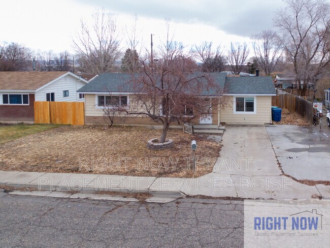 Foto del edificio - 1190 N 9th E