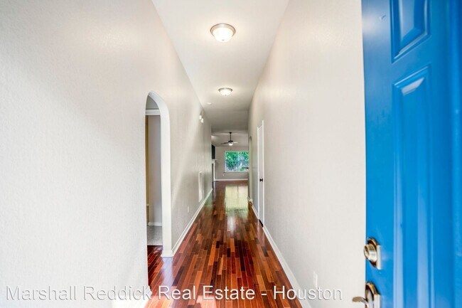 Building Photo - 3 br, 2 bath House - 25931 Brickhill Drive