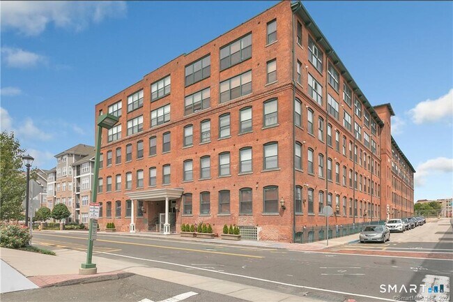 Foto del edificio - 145 Canal St E