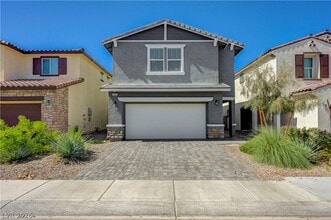 Building Photo - 386 Larksong Ave