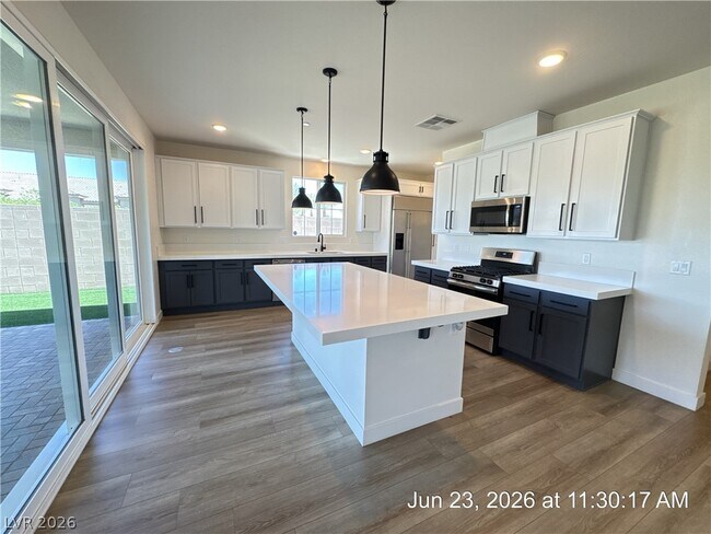 Foto del edificio - 759 Faircliff Ct