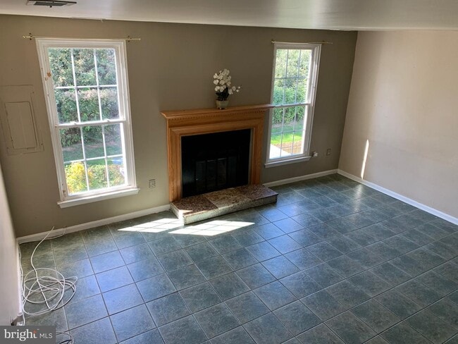 Building Photo - 7908 Brighton Way