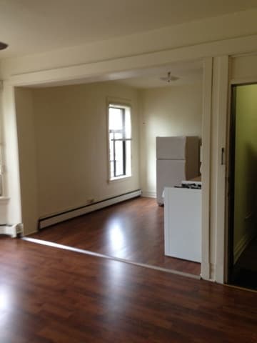 Building Photo - 652 Maryland Ave