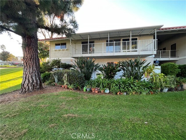 Foto del edificio - 953 Avenida Carmel