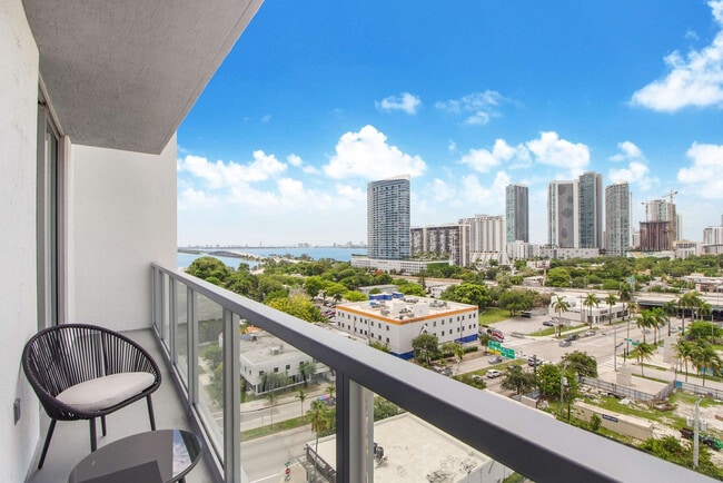 Building Photo - 3900 Biscayne Blvd