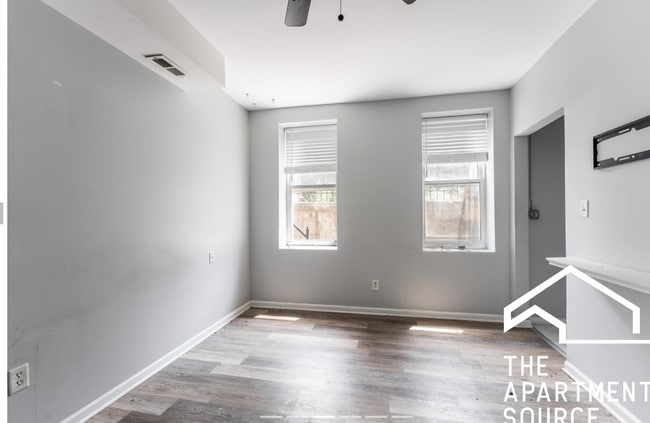 Building Photo - 2652 W 23rd Pl