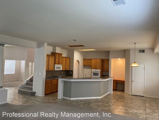 Building Photo - 3 br, 2.5 bath House - 12710 CRYSTAL COVE