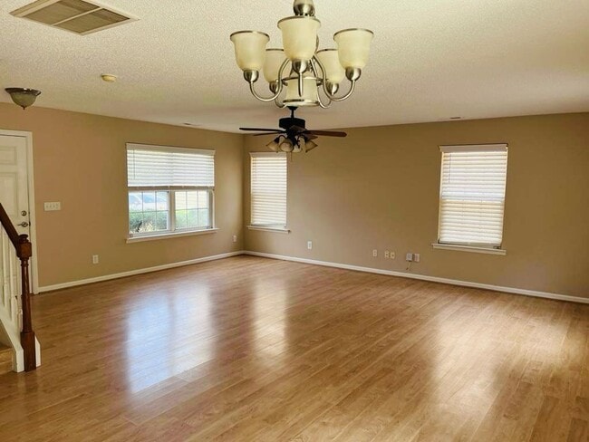 Building Photo - 7312 Brighton Village Dr