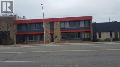 Building Photo - 1060 University Ave W