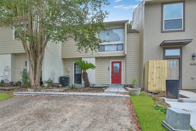 Foto del edificio - 12247 Trail Hollow Dr