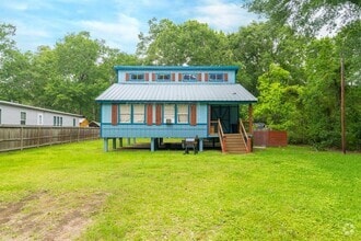 Building Photo - 3511 Trent Rd