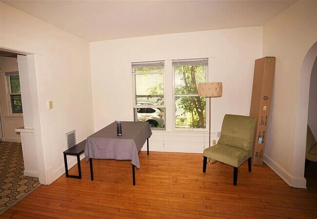 Foto del edificio - 2069 Winnebago St