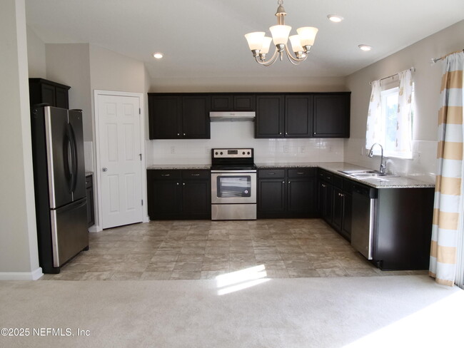 Foto del edificio - 805 Trellis Bay Dr
