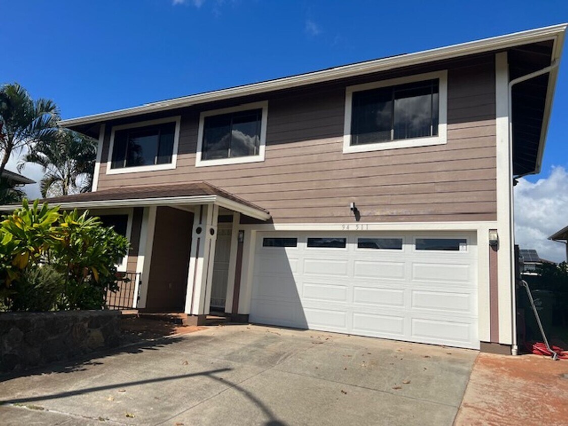 Primary Photo - Beautiful Single Family Home at 94-511 Hal...