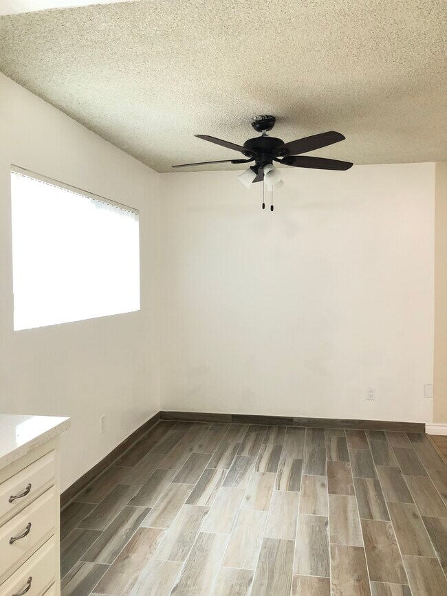 Building Photo - 1741 Centinela Ave