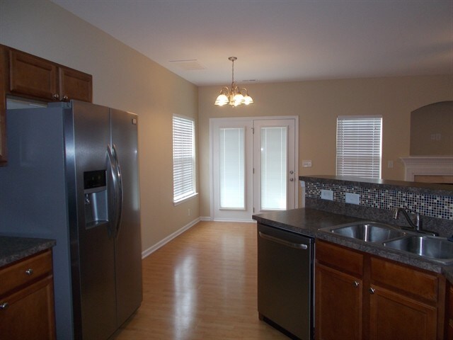 Foto del edificio - 10505 Meadow Crossing Ln