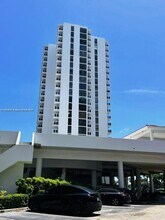Building Photo - 20515 E Country Club Dr