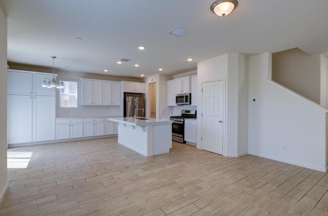 Building Photo - 6313 E Meritage Dr
