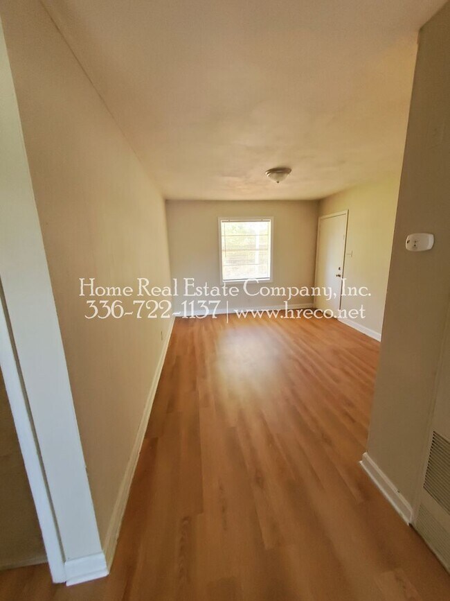 Foto del edificio - 1332 Gray Ave NE