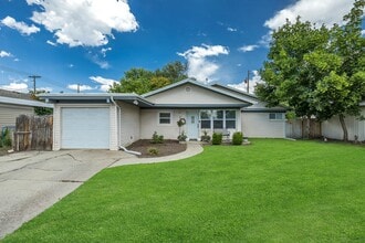 Building Photo - 6574 W Kings Estate Dr
