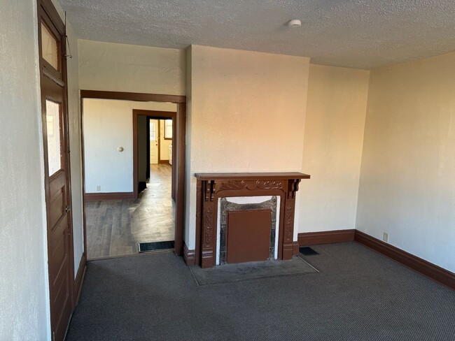 Foto del edificio - 616 Pine St