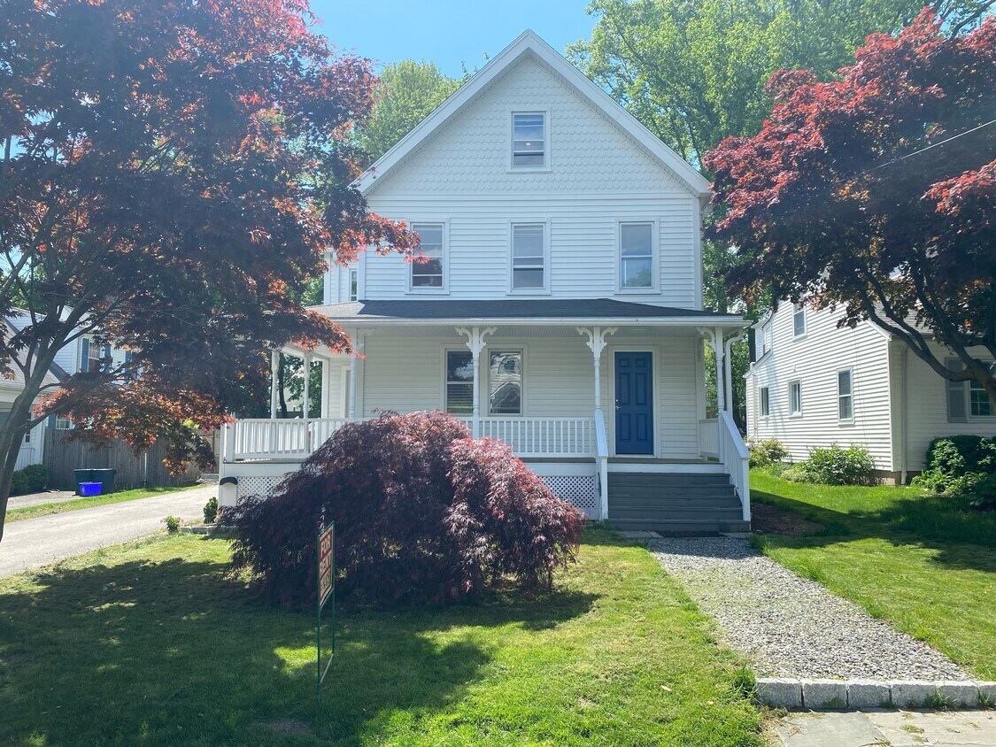 15 Fairfield Ave, Darien, CT 06820 House Rental in Darien, CT