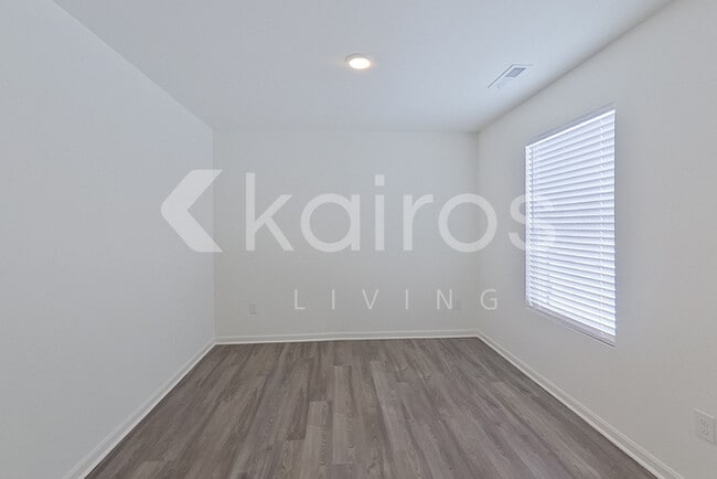 Foto del edificio - 273 Gaston Cir