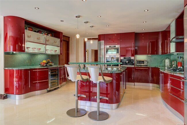 Foto del edificio - 415 Berry Hill Rd