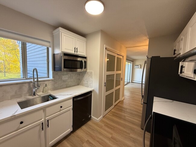 Foto del edificio - 1 Sundance Dr