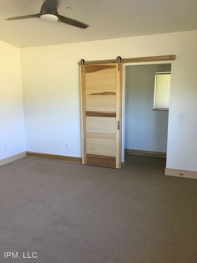 Building Photo - 2636 Bobtail Horse Rd