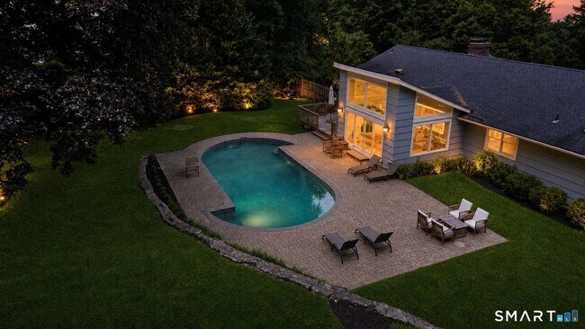 Foto del edificio - 71 High Point Rd