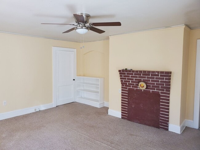 Building Photo - 2bd/1ba Near Downtown Greenville