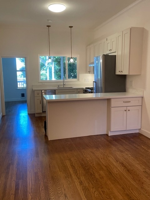 View of kitchen from living room - 1906 Lyon St
