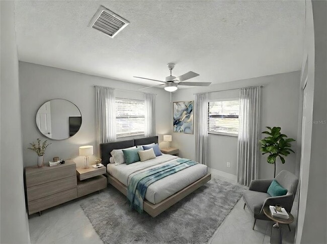 Building Photo - 2941 Shore Dr