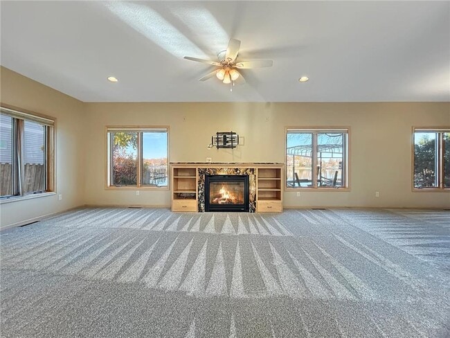 Foto del edificio - 4722 West Arm Rd