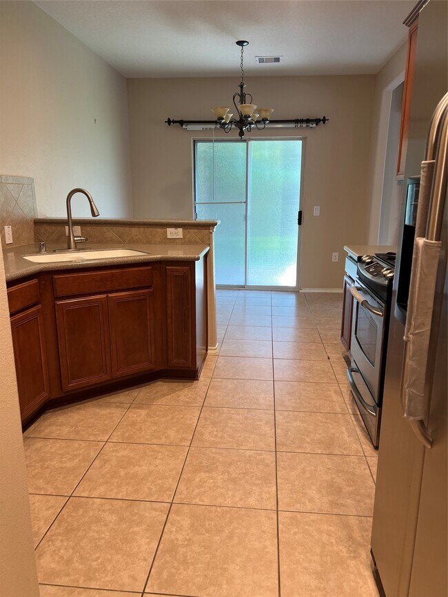 Building Photo - 13600 Breton Ridge St