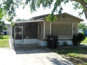 Building Photo - 9401 N 10th St