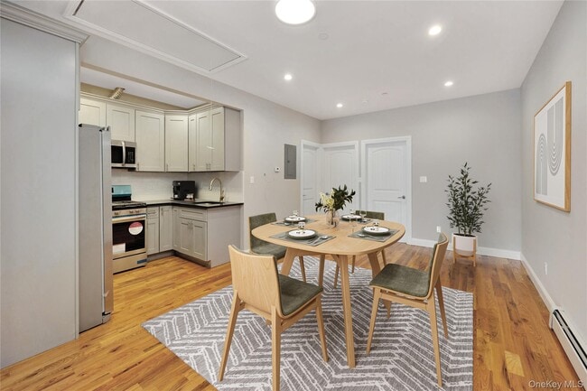 Foto del edificio - 197 E 55th St