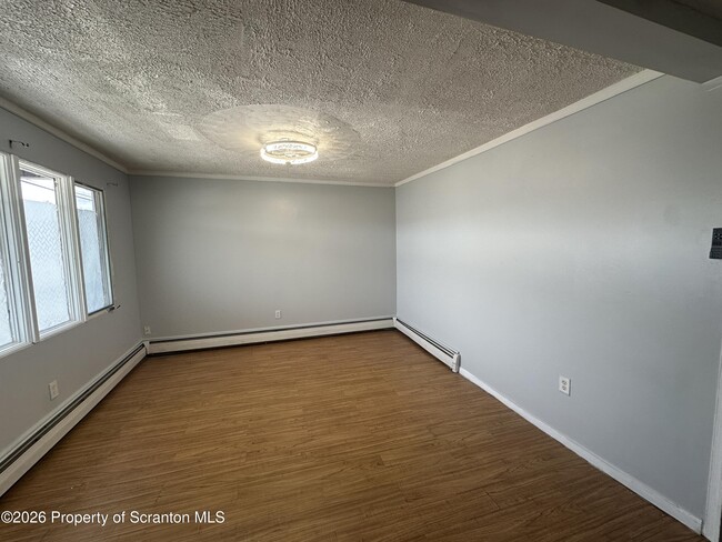 Building Photo - 173 McAlpine St
