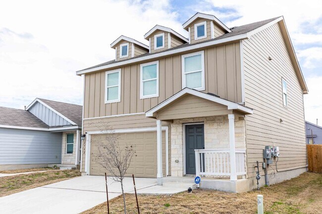 Building Photo - 2902 Millikan Dr
