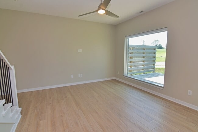 Building Photo - 1 Crosby Park Dr